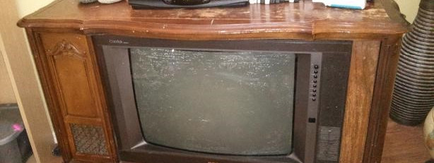 How to protect outdoor furniture (Step-by-step)